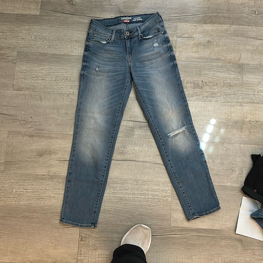 Women’s Levi, modern slim cuff, skinny jeans